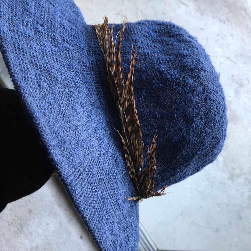 Brim hat - Picture 5 of 6